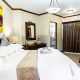 FT-Room-02: Royl Court Guesthouse, Luxury Accommodation in Kimberley
